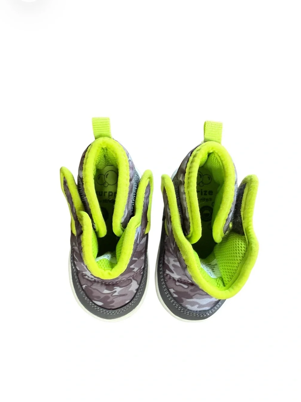 Stride Rite clean they upper